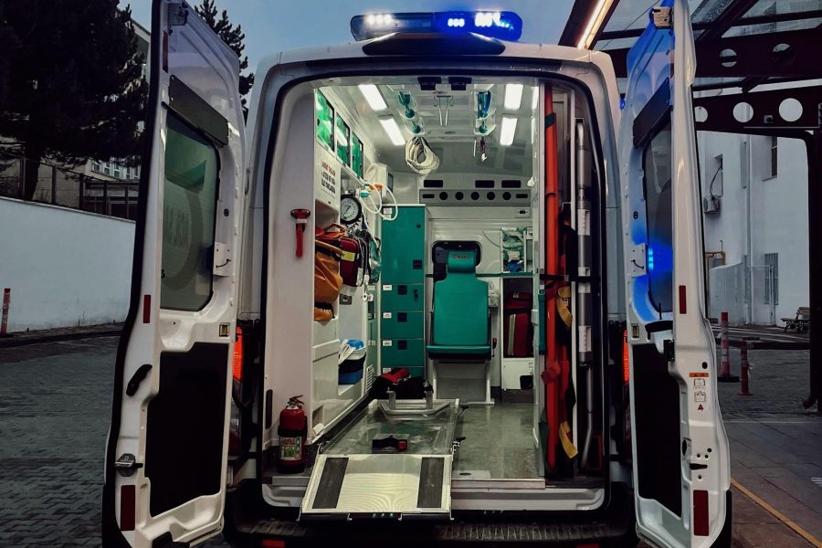 pexels-mukaddes-kocabasli-118636348-10439904